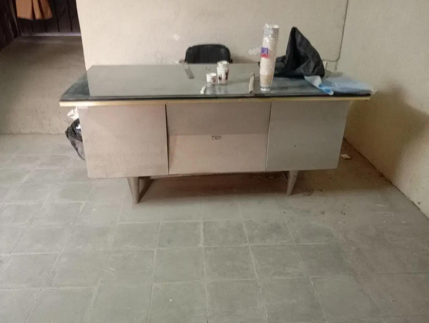 میز وکمد|میز تحریر و کامپیوتر|حمیدیا, |دیوار