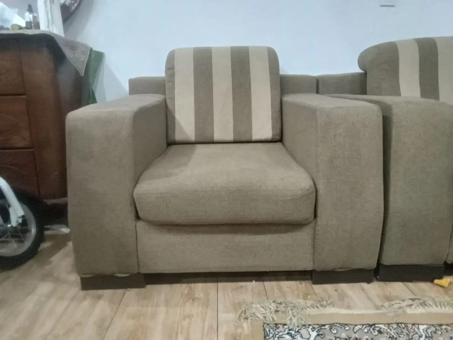 مبل هفت نفره راحتی|مبلمان خانگی و میز عسلی|فریدون‌کنار, |دیوار