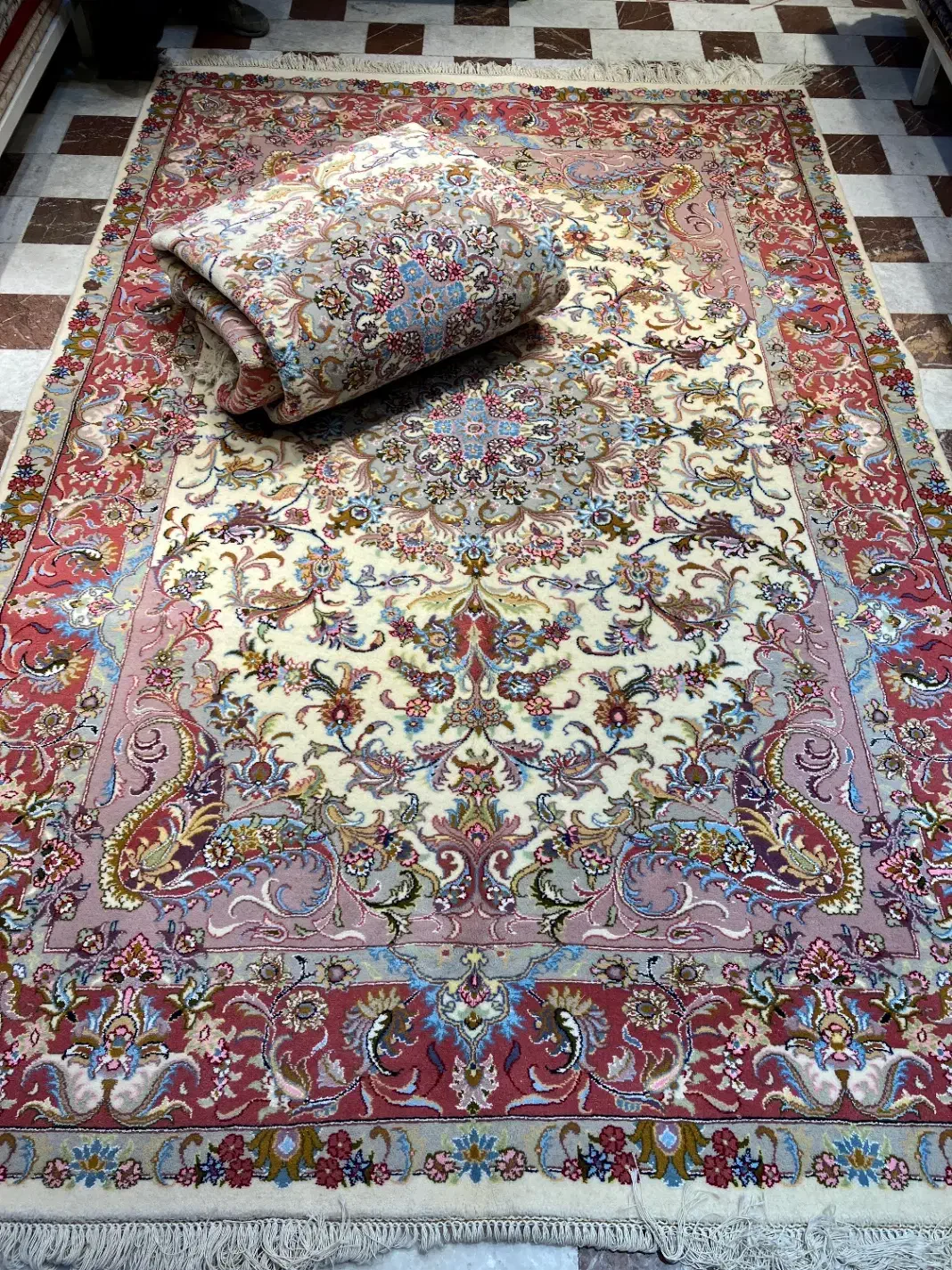 فرش دستباف جفت۶متری کاشمر ریزبافت گلابریشم دستبافت|فرش|تهران, مولوی|دیوار