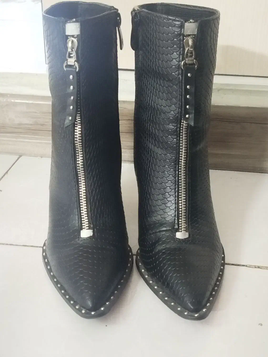 پوتین در حد نو|کیف، کفش، کمربند|اسلامشهر, شهرک قائمیه|دیوار