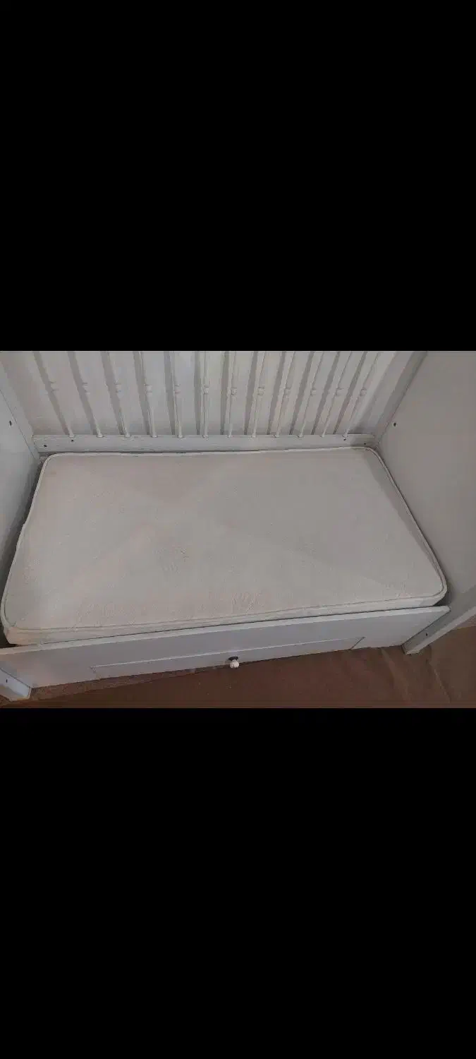 تخت خواب کودک|تخت و صندلی بچه|شیروان (خراسان), |دیوار