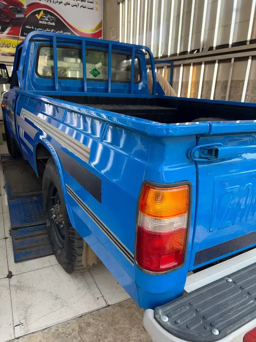 وانت نیسان هیدرولیک با لاستیک رادیال 1404برج 8|خودرو سواری و وانت|مهرستان, |دیوار