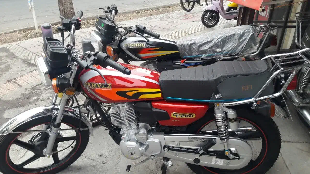 موتور ۲۰۰پرواز خشک ۱۴۰۴|موتورسیکلت|اصفهان, شاهد|دیوار