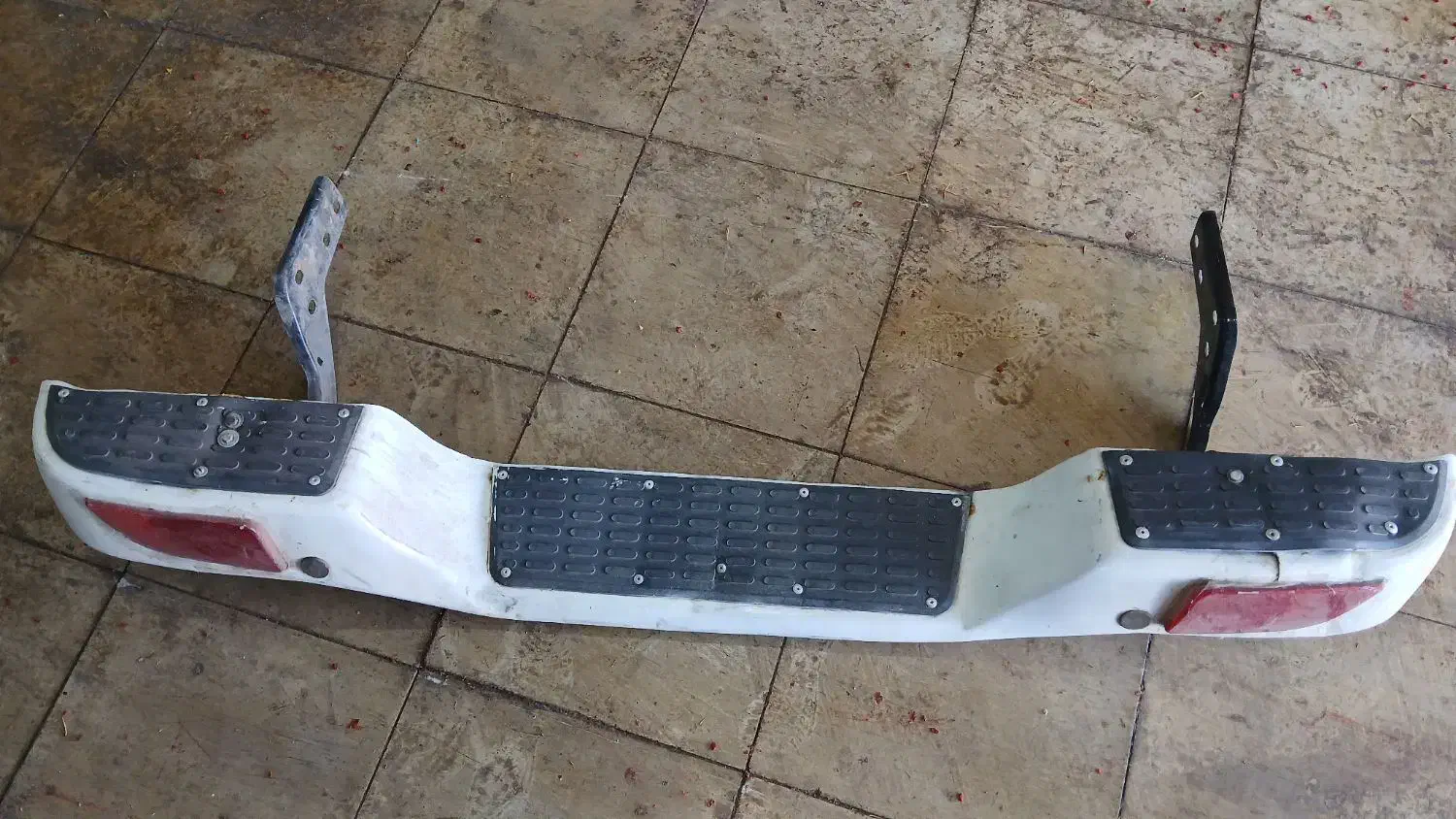 سپر عقب وینگل|قطعات یدکی و لوازم جانبی|سده (خراسان جنوبی), |دیوار