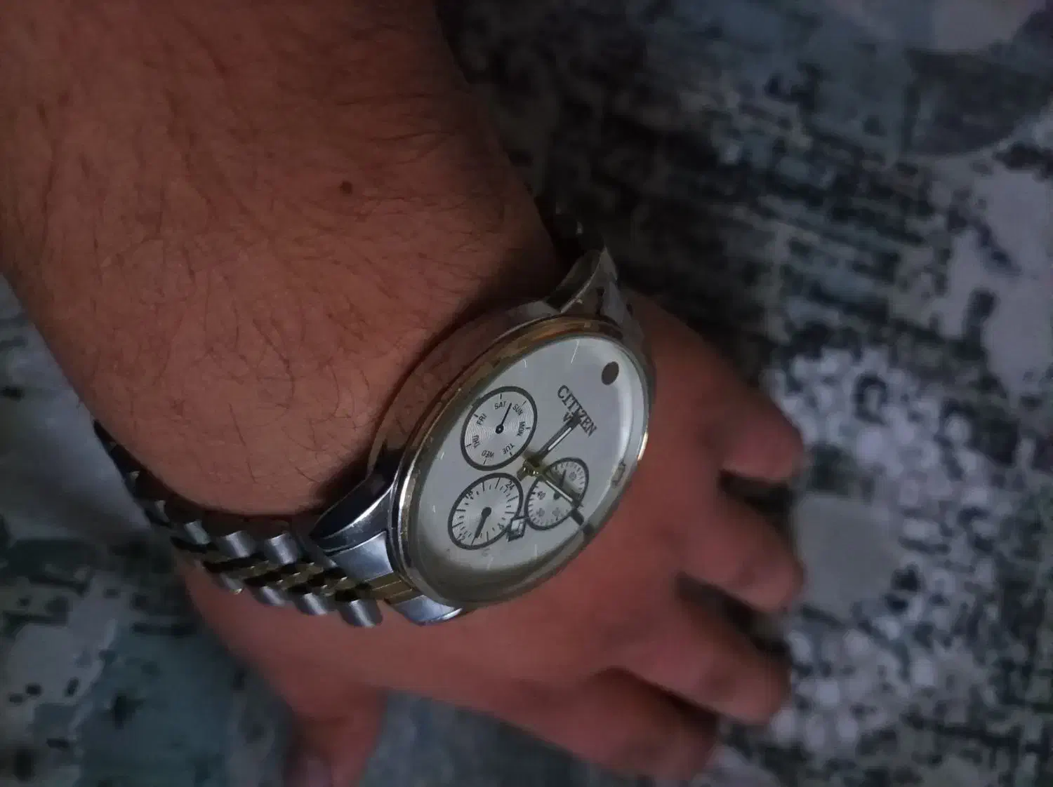 ساعت|ساعت|جلگه ماژان, |دیوار