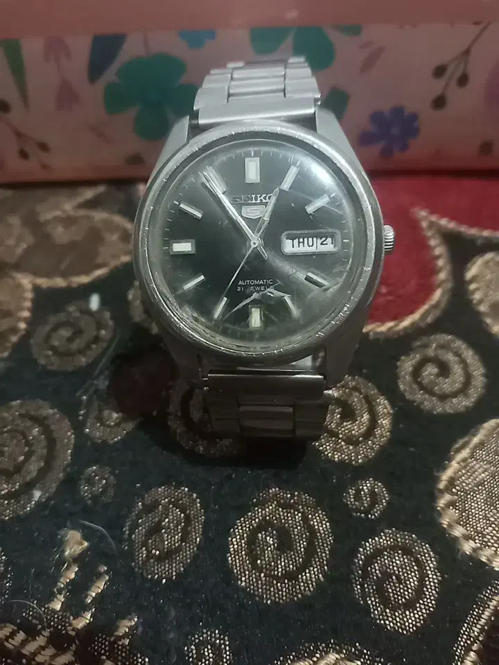 ساعت سیکو پنج|ساعت|اصفهان, ارزنان|دیوار