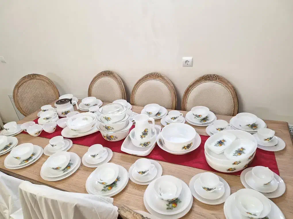 ظروف آرکوپال گلمیوه اصل فرانسه|ظروف سرو و پذیرایی|بیرجند, |دیوار