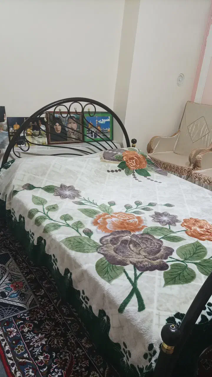 تخت خواب دو نفره فلزی|تخت و سرویس خواب|خوی, |دیوار