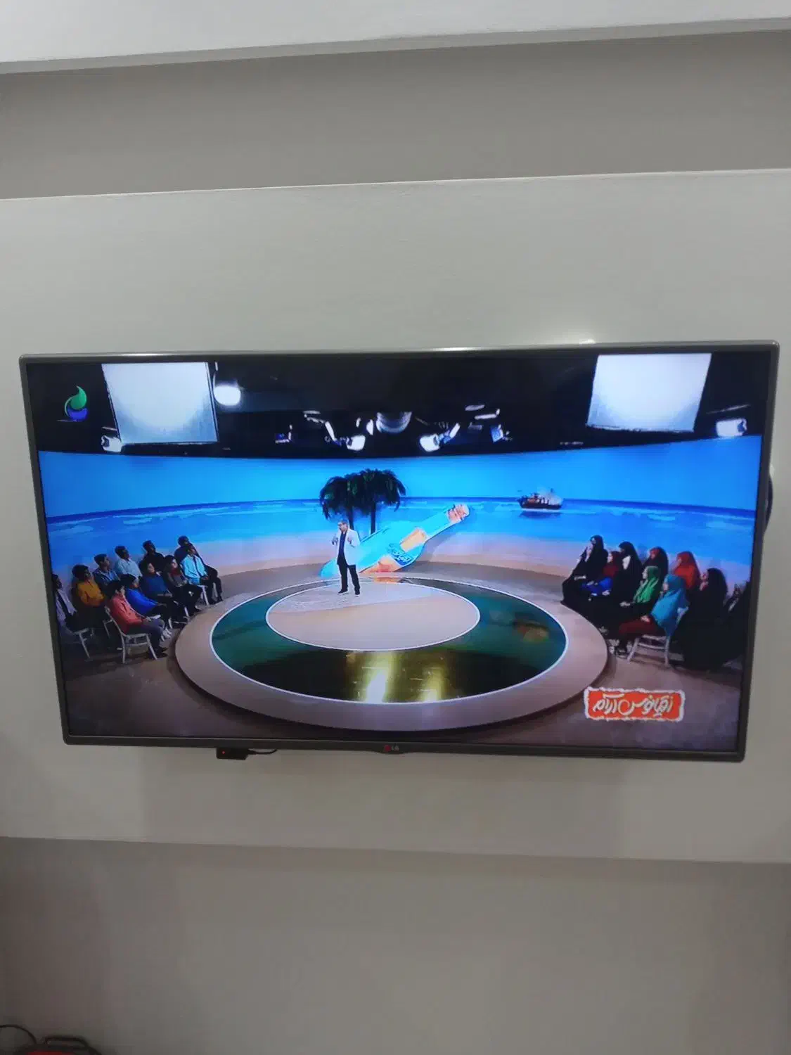 تلوزیون الجی۴۷|تلویزیون و پروژکتور|لنگرود, |دیوار