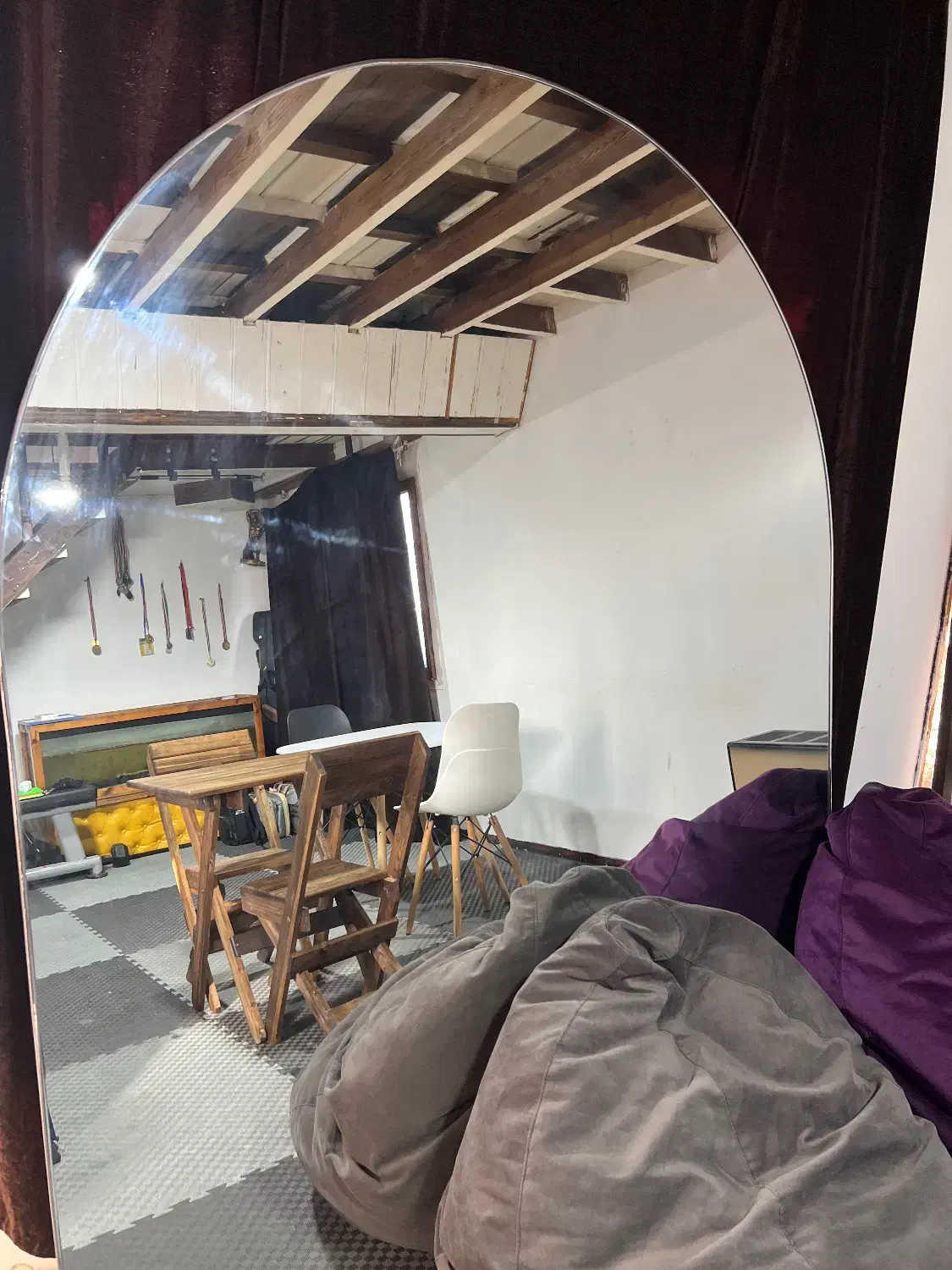 اینه قدی گنبدی|آینه|لاهیجان, لیل|دیوار