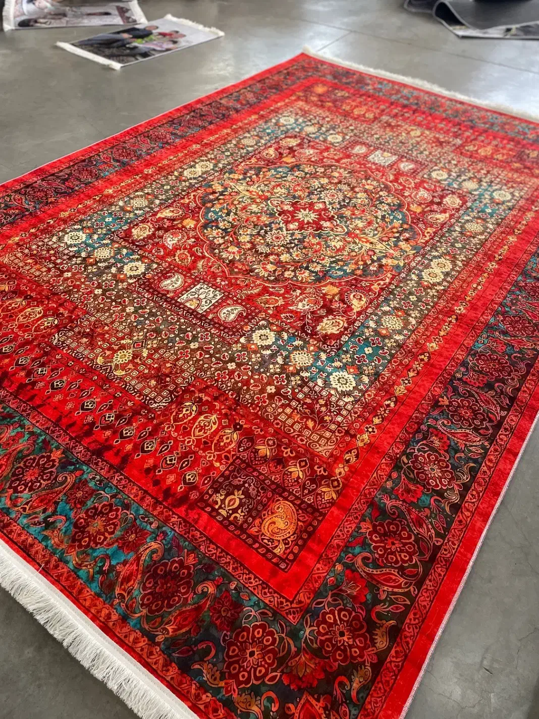 فرش ترمز دار|فرش|فردیس, فردیس|دیوار