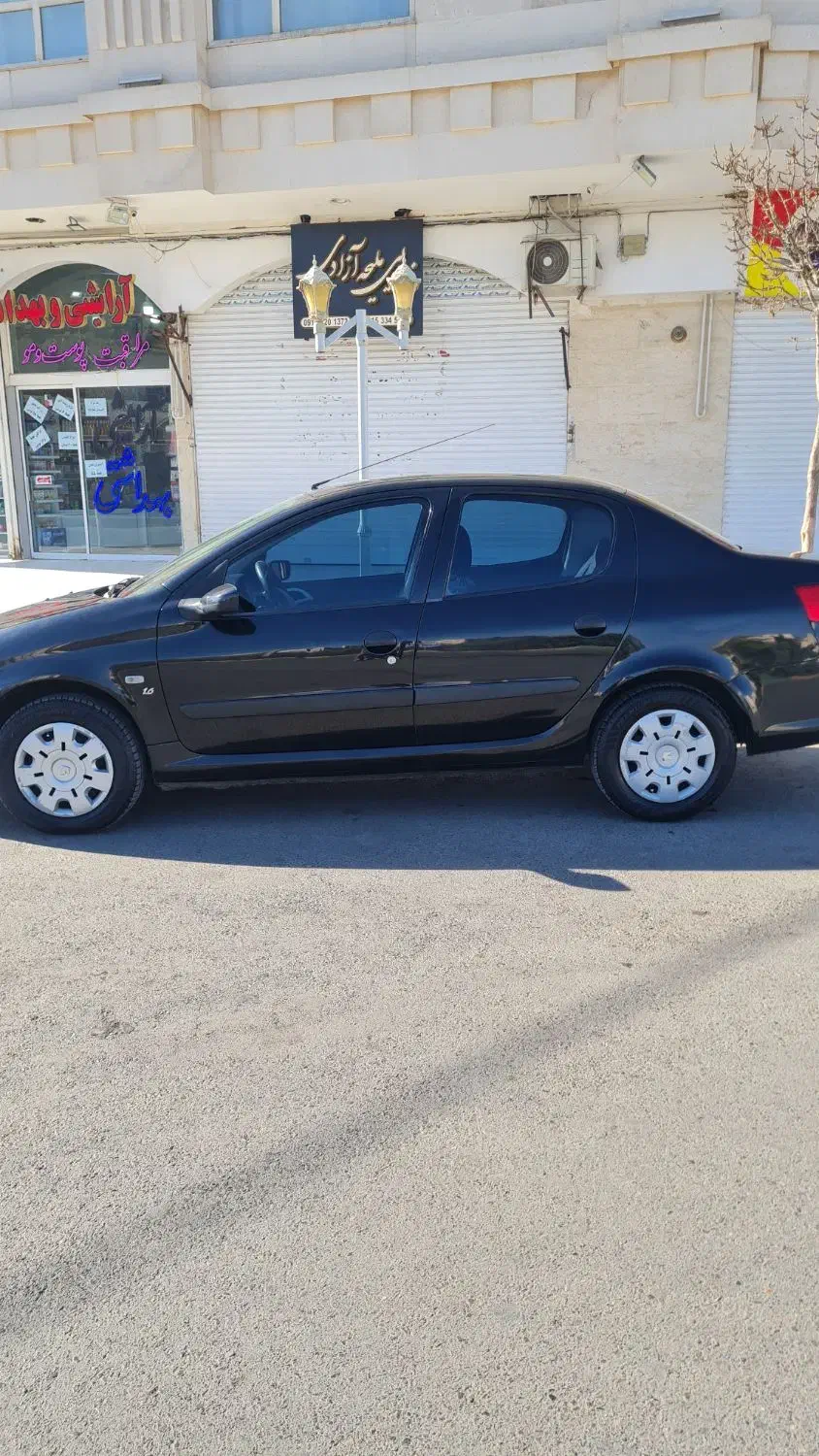 رانا tu 5 مشکی بی رنگ زیرخاکی|خودرو سواری و وانت|مشهد, الهیه|دیوار