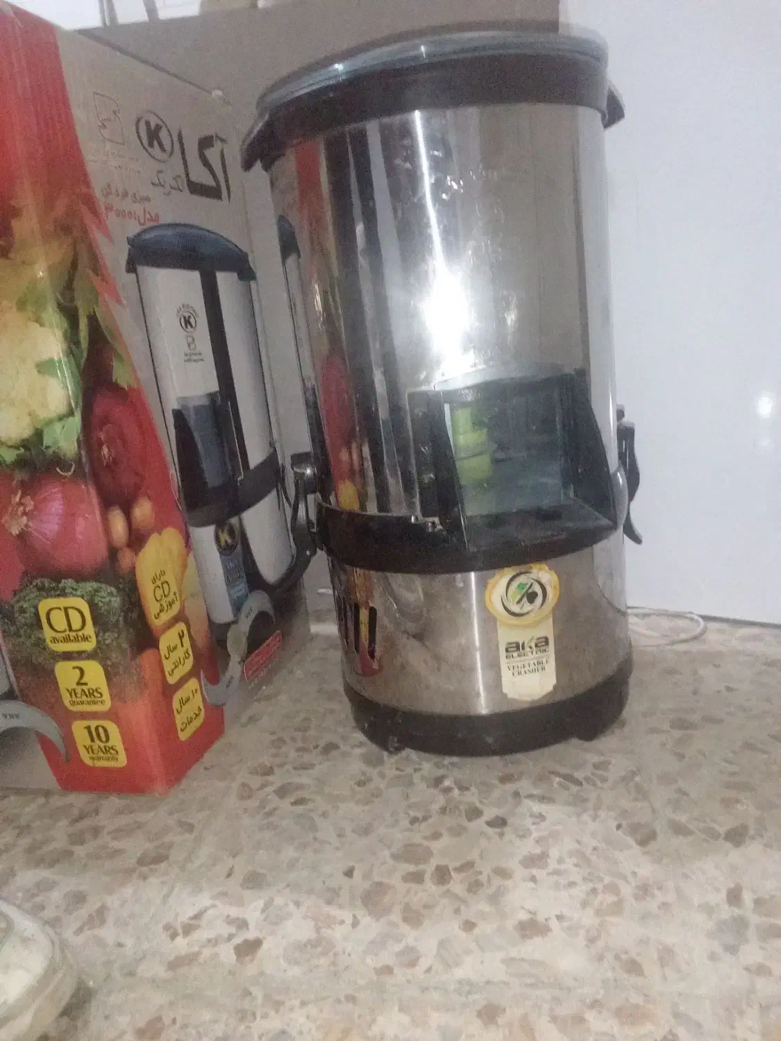 سبزی خرد کن ۳ کیلویی آکا الکتریک مدل ۳۰۰۰|خردکن، آسیاب، غذاساز|اصفهان, پروین|دیوار