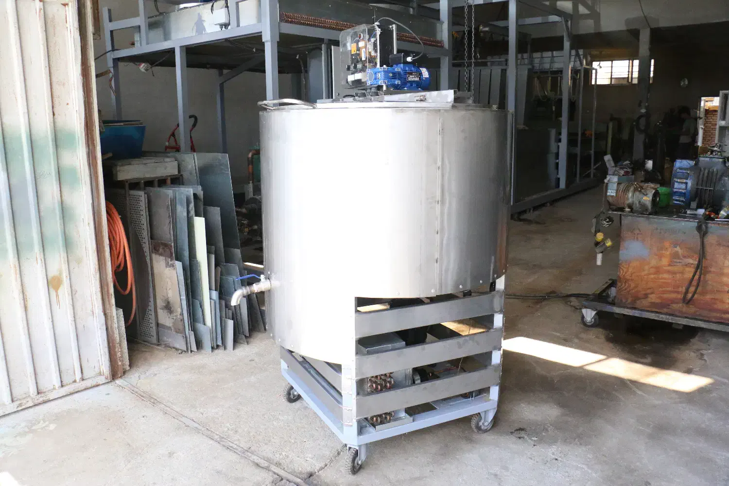 شیرسردکن صنعتی شربت دوغ شیر سردکن سرد کن 500|ماشینآلات صنعتی|گرگان, |دیوار