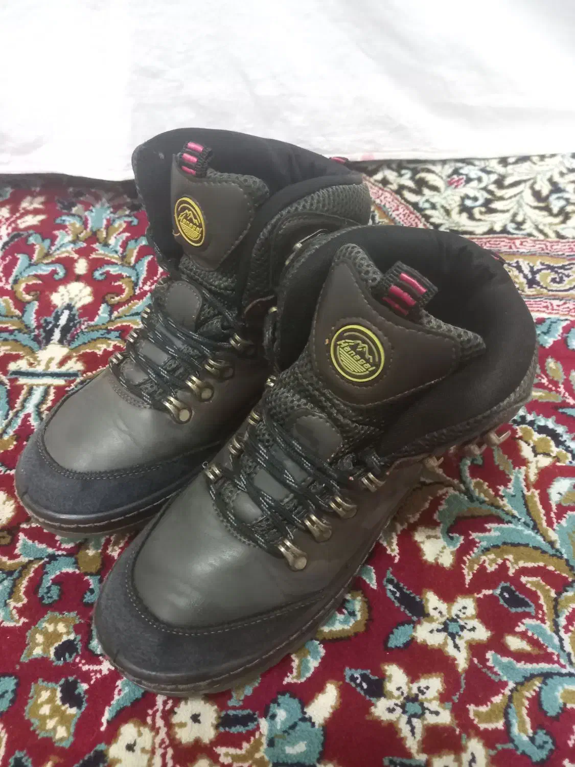 کفش ضد آب سایز ۴۰ Hanagal.نیم بوت|کیف، کفش، کمربند|اصفهان, فرح آباد|دیوار