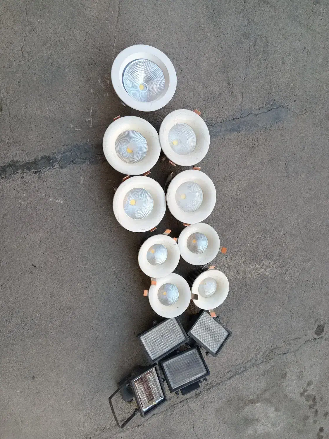 لامپ|لامپ و چراغ|نسیم‌شهر, |دیوار