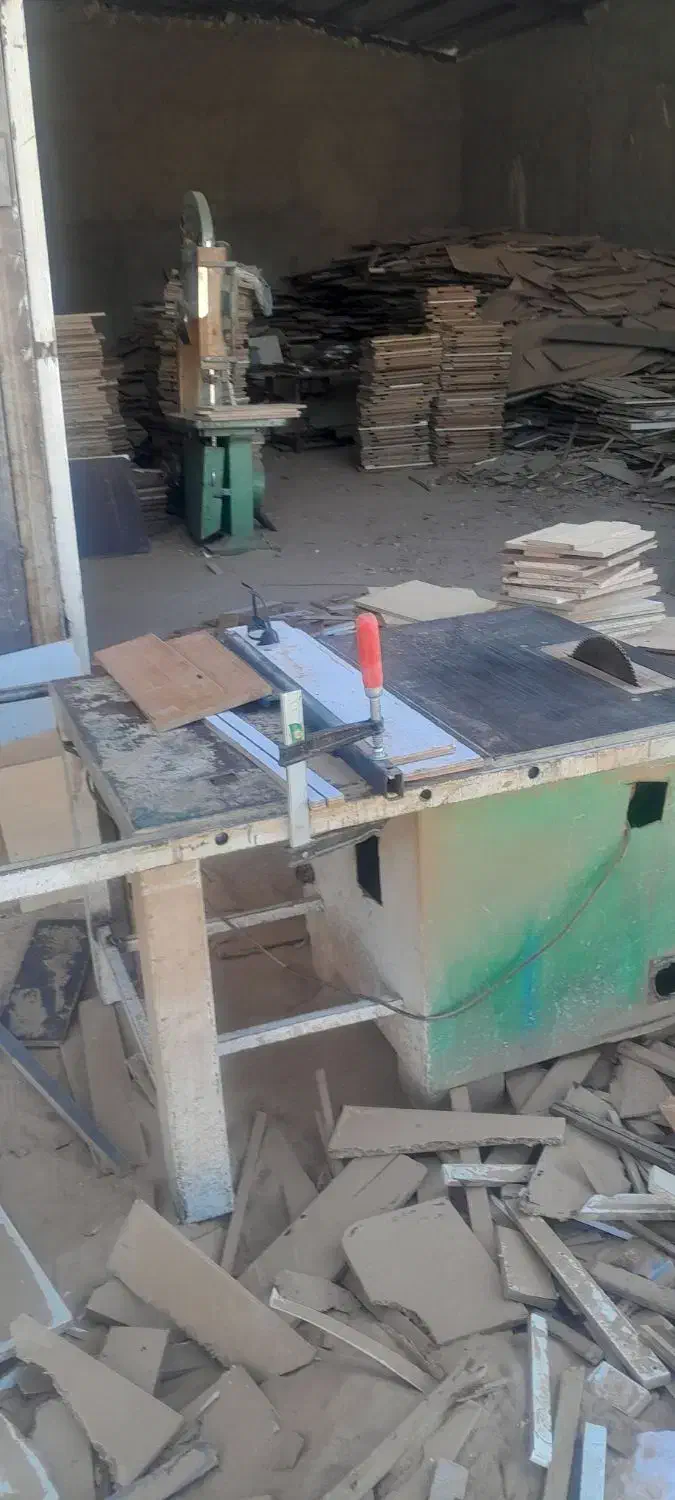 نیازمند نجار کف صندلی ومبل ارام|استخدام صنعتی، فنی، مهندسی|چهاردانگه (تهران), |دیوار