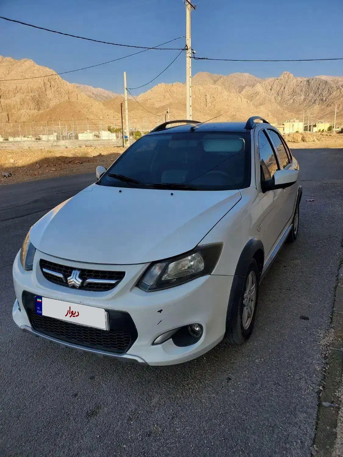 کوئیک R سفید مشکی مدل ۴۰۱|خودرو سواری و وانت|داراب, |دیوار