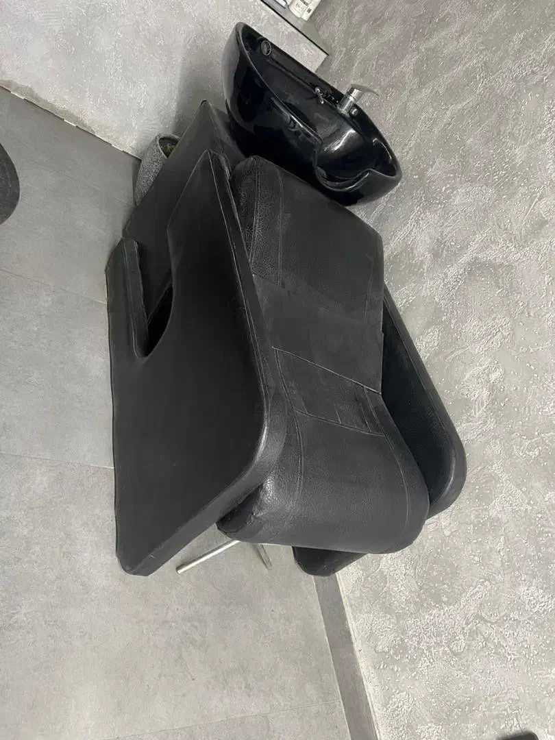 سرشور و تخت مژه|آرایشگاه و سالن‌های زیبایی|قائم‌شهر, |دیوار