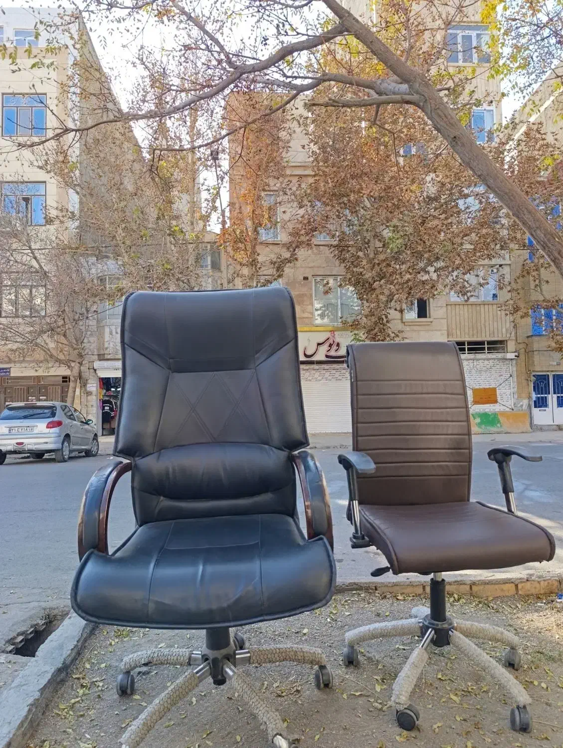 صندلی کرکره ای و مدیریت سایز بزرگ|مبلمان اداری|مشهد, احمدآباد|دیوار