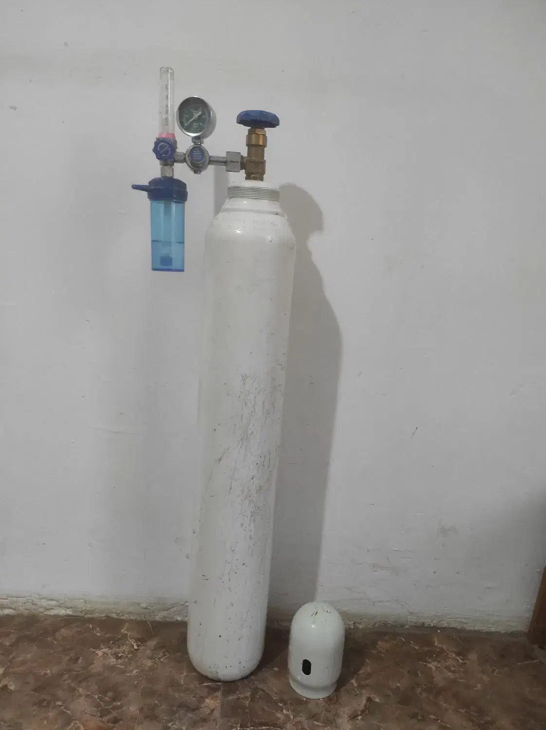 کپسول اکسیژن ۱۰ لیتری با مانیتور|پزشکی|ماهدشت, |دیوار