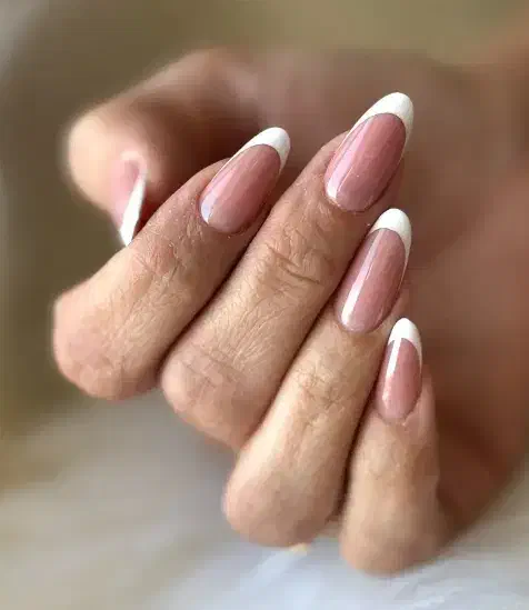 کاشت ناخن رایگان|خدمات آرایشگری و زیبایی|بم, |دیوار