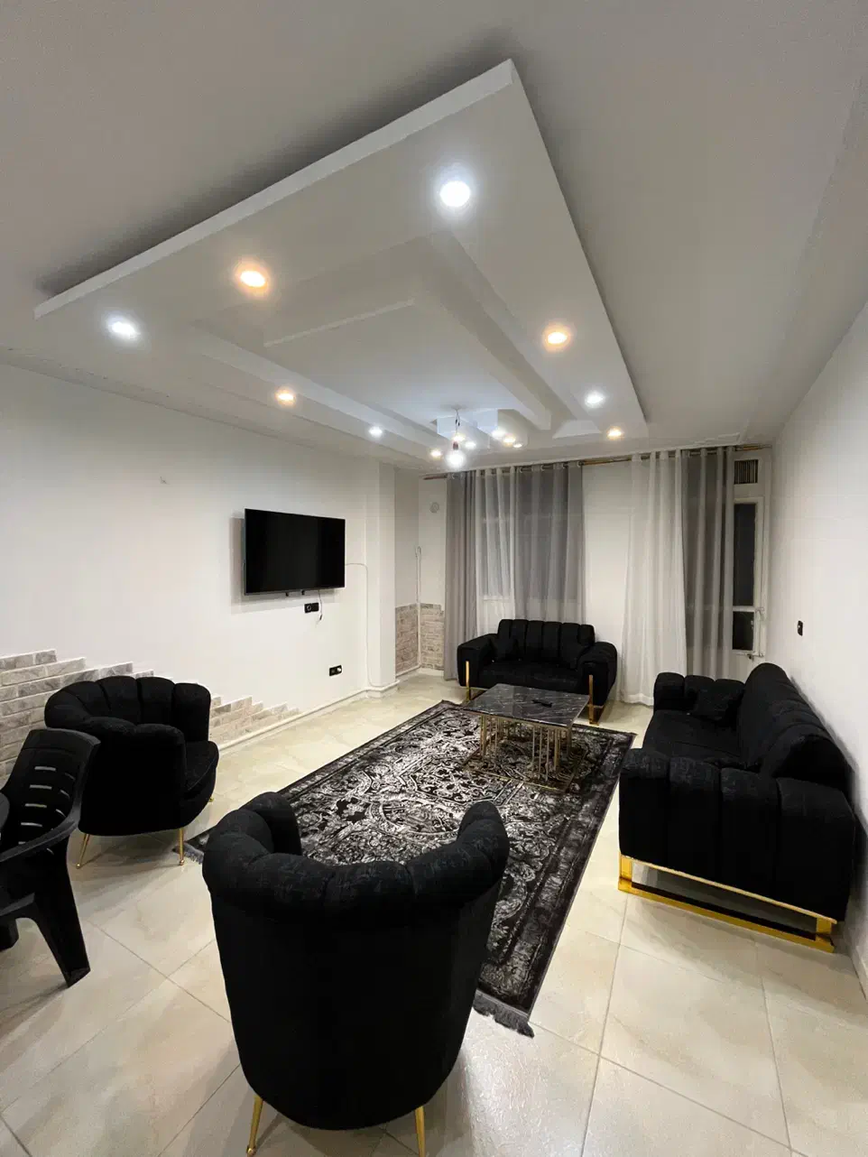 اجاره روزانه ماهانه اپارتمان لوکس و مبله فاز 1|اجارهٔ کوتاه‌مدت آپارتمان و سوئیت|اندیشه, اندیشه فاز ۱|دیوار