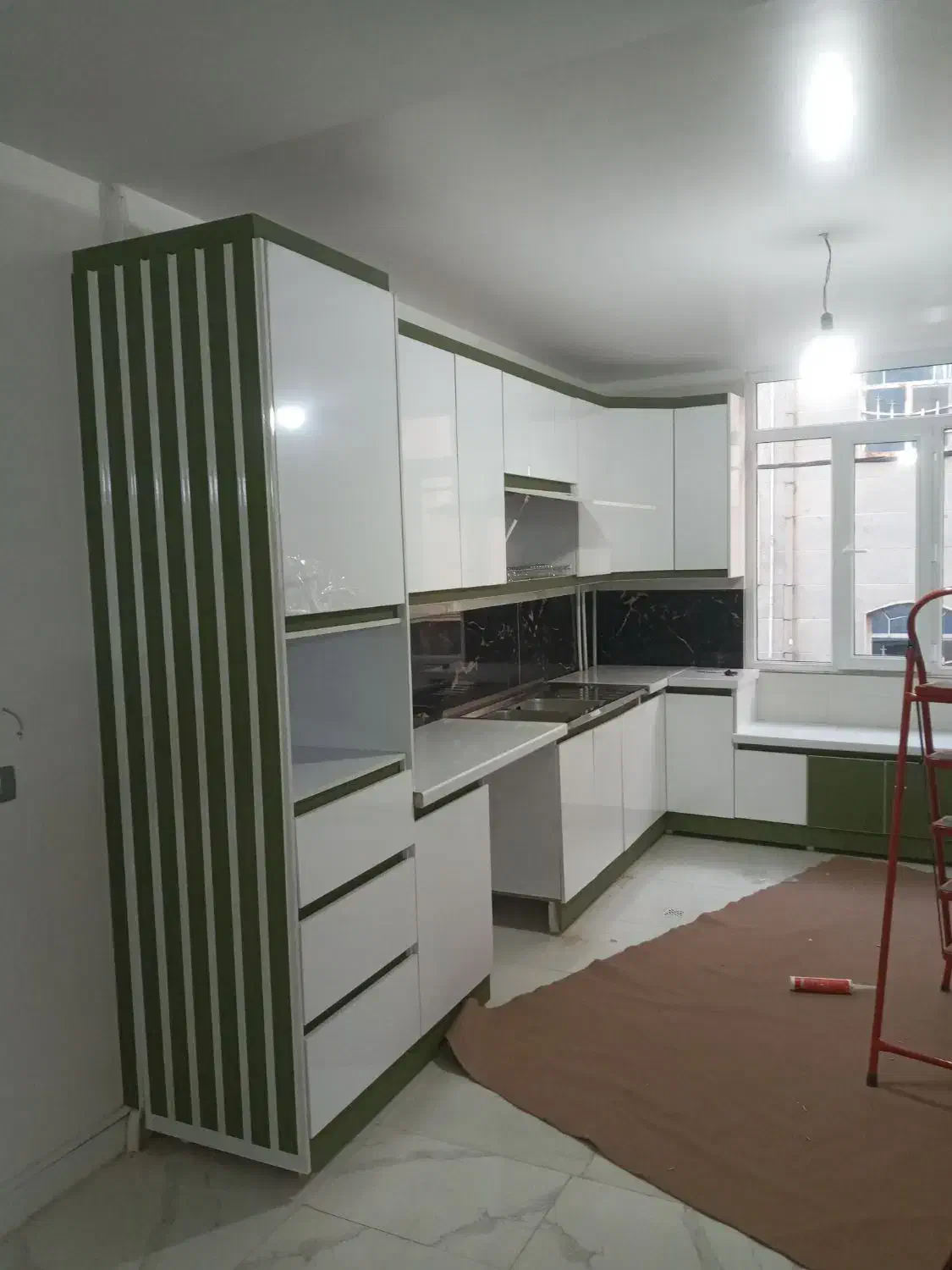 طراحی، تولید ،نصب کابینت ،کمددیواری ،تخت تاشو|جاکفشی، کمد، دراور|کرج, حصارک پایین|دیوار