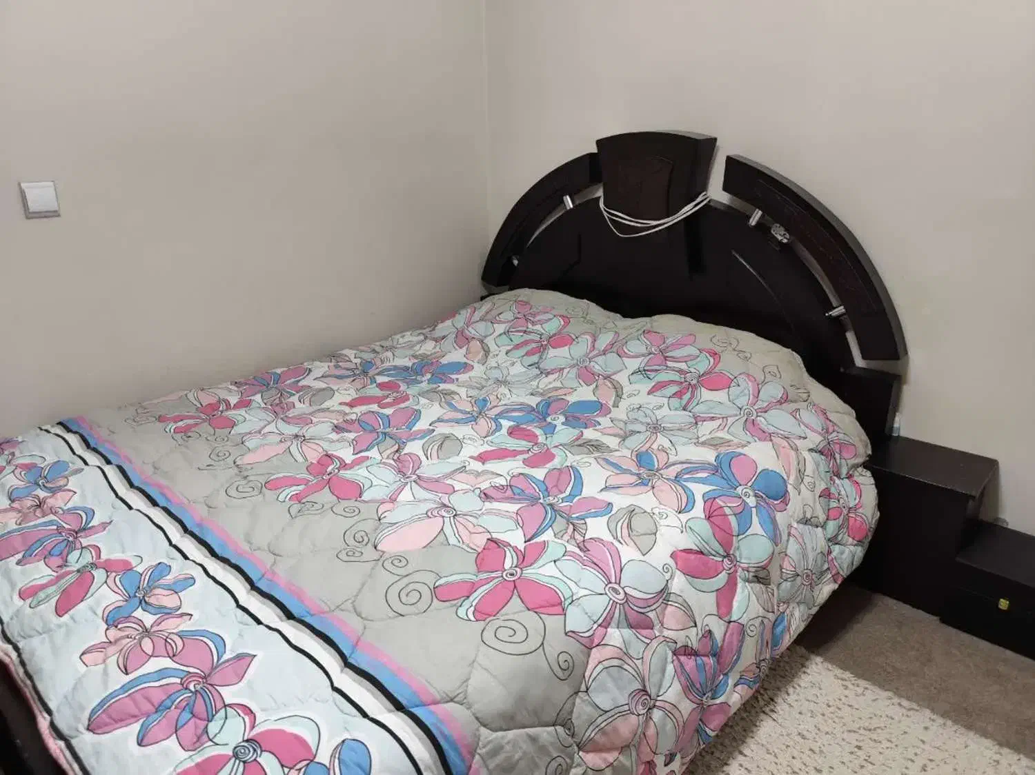 سرویس خواب چوبی|تخت و سرویس خواب|شاهینشهر, دهخدا|دیوار