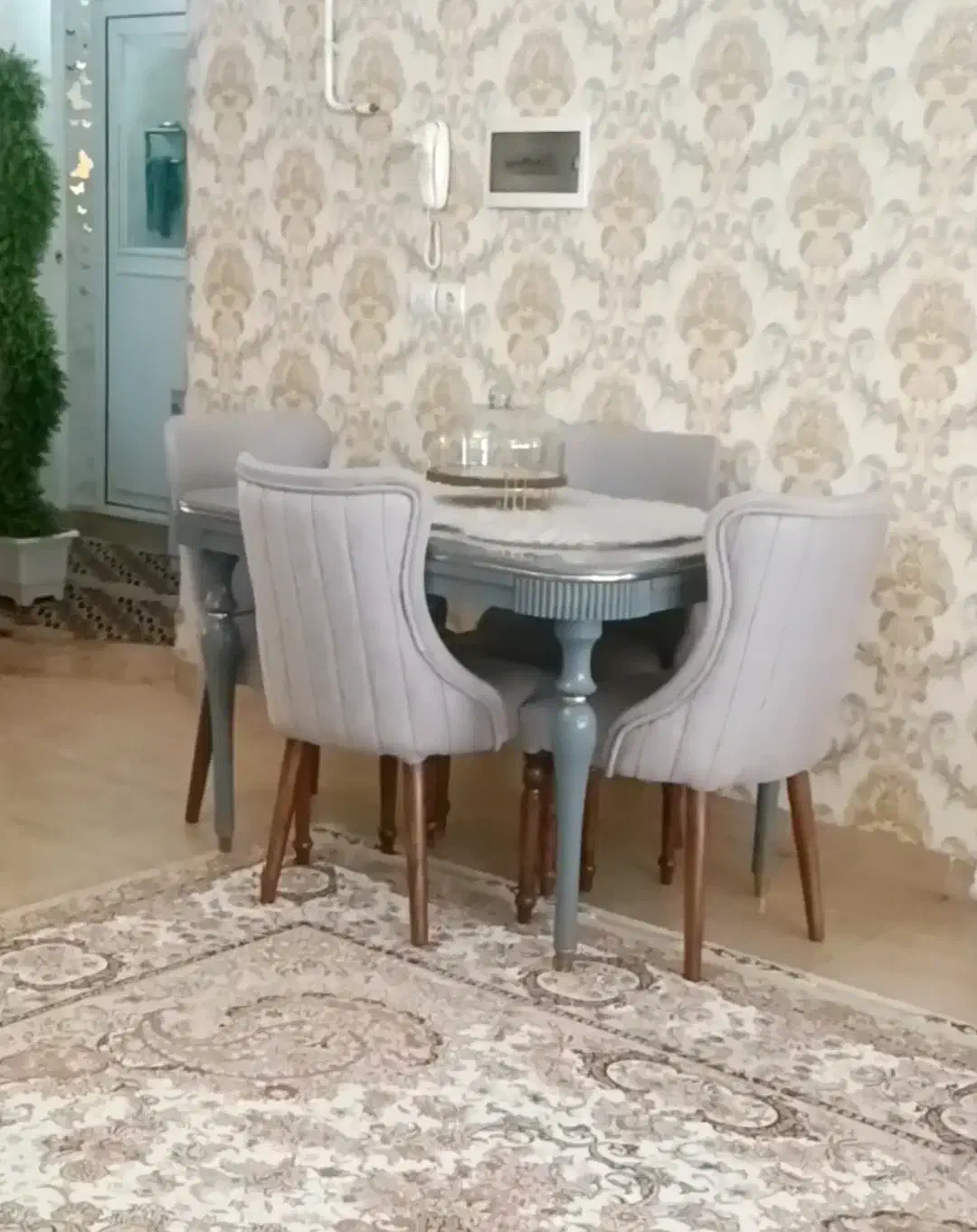 میز نهار خوری طوسی نو|میز و صندلی غذاخوری|تبریز, |دیوار