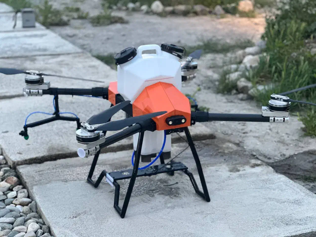 پهپاد سمپاش هوشمند کشاورزی مدرن از آسمان|ماشین‌آلات صنعتی|تهران, شهرک استقلال|دیوار