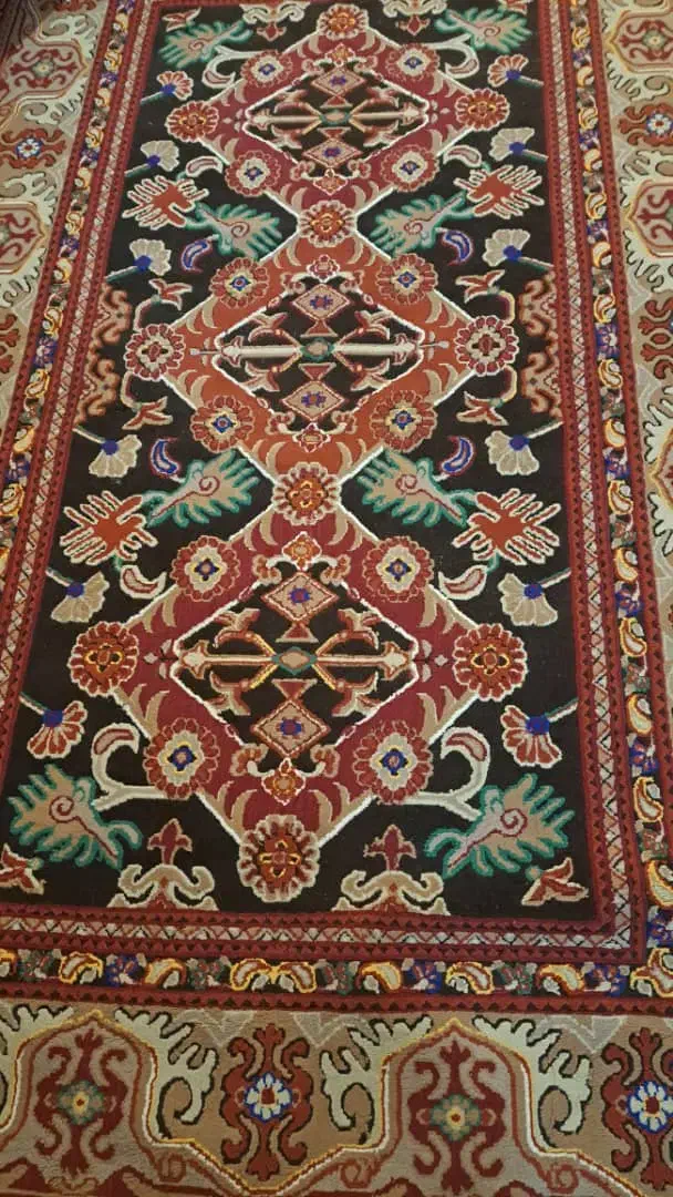 قالی سنتی کاملا تمیز و سالم بدون هیچ زدگی|فرش|اهواز, شهرک حفاری|دیوار