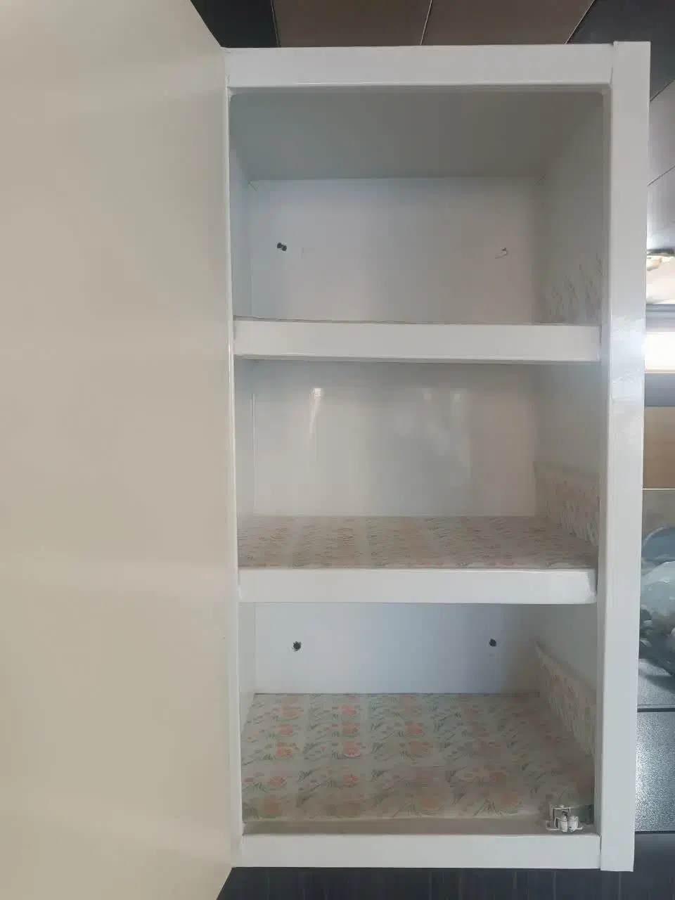 سلام کابینت سه طبقه درب دار|جاکفشی، کمد، دراور|تویسرکان, |دیوار