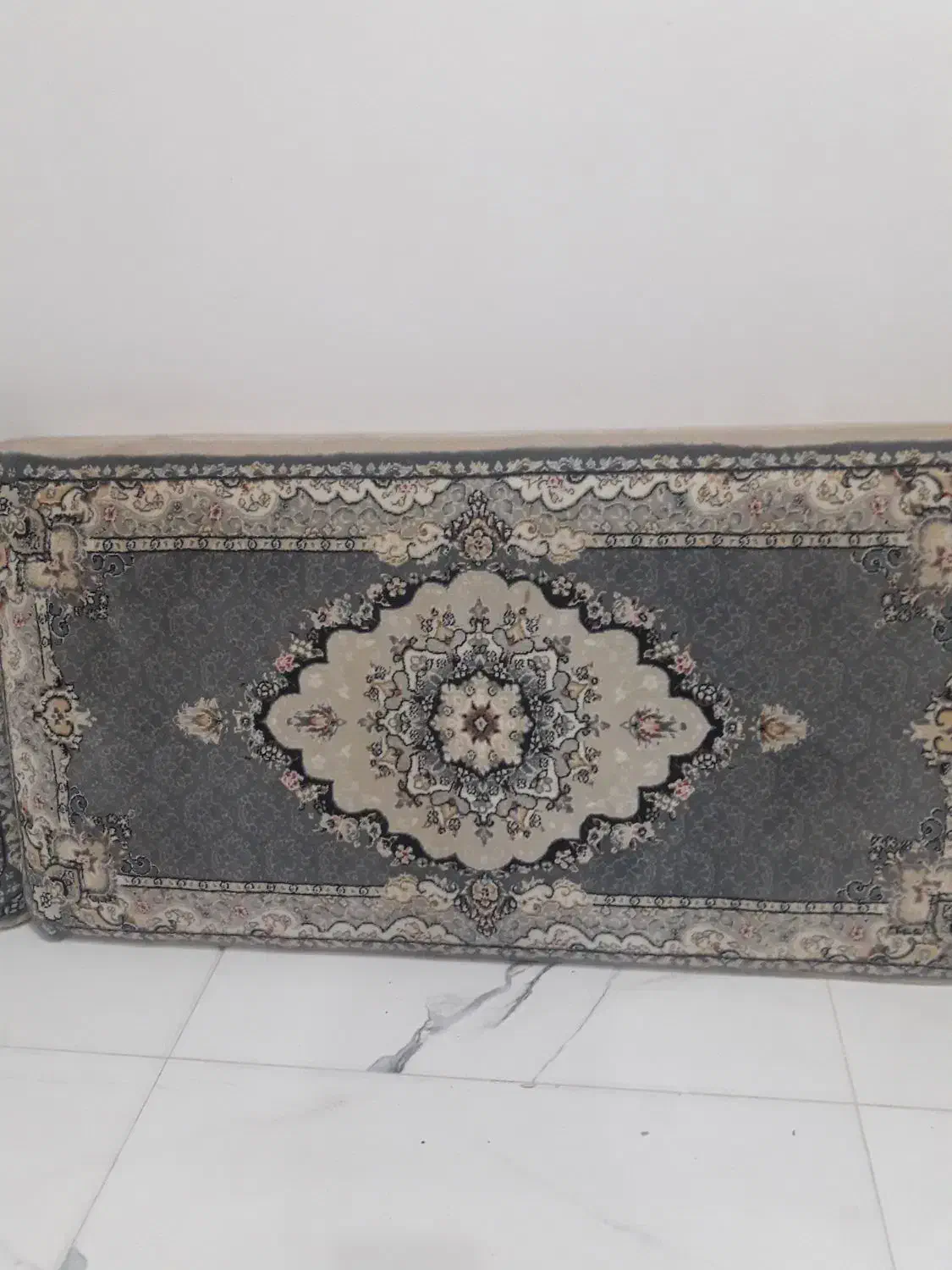 پشتی سالم|پشتی|محمدشهر, علی آباد گونه|دیوار