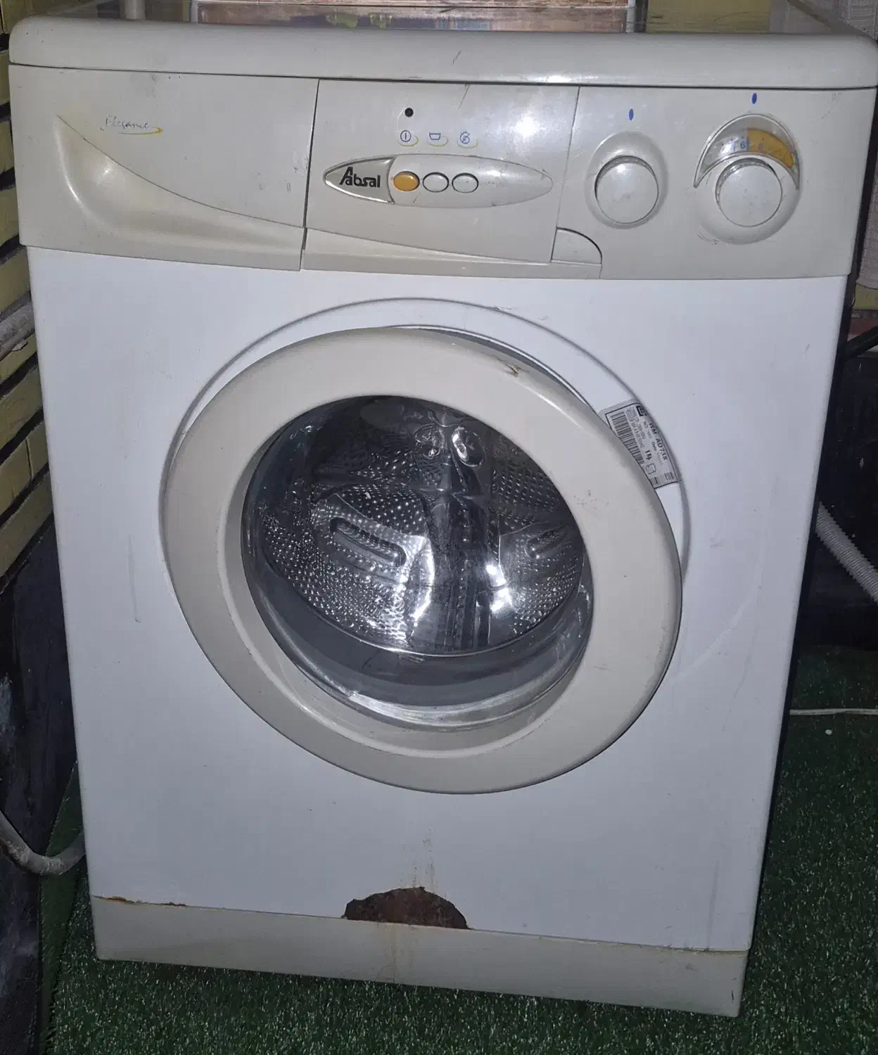 فروش تخت ، مبل ، یخچال|یخچال و فریزر|تهران, خواجه نظام الملک|دیوار