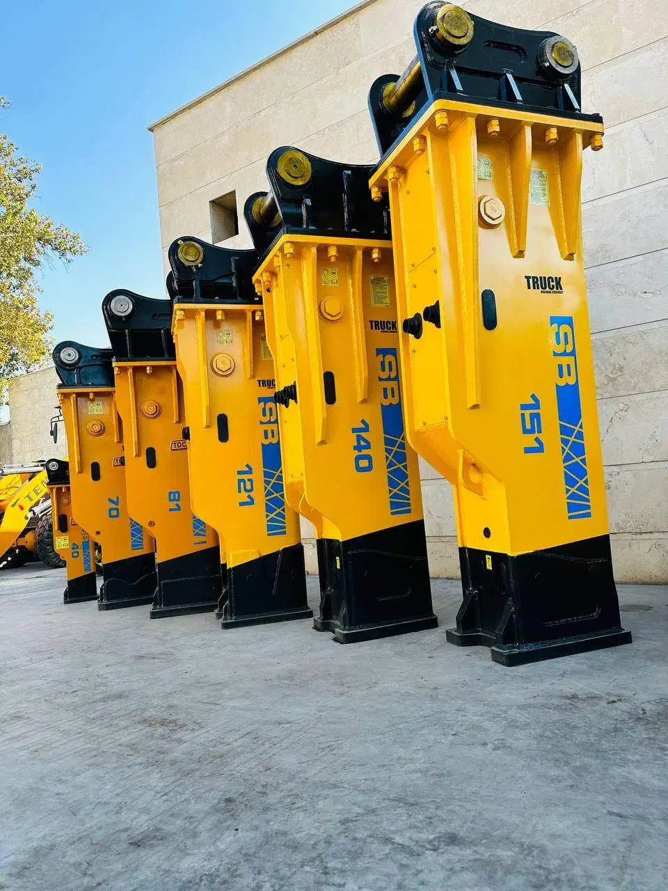 انواع چکش هیدرولیکی سوسان و پوکوتک و کوییک کوپلر|خودرو سنگین|تهران, شمشیری|دیوار