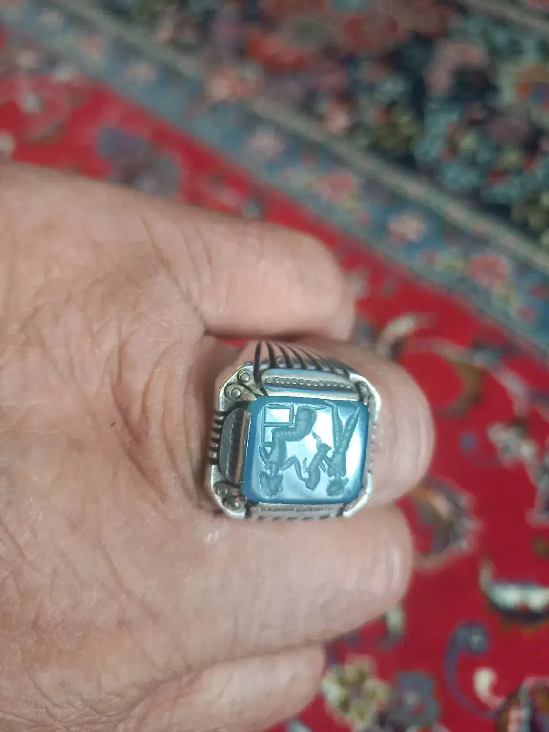 انگشترنقره هخامنشی|جواهرات|سجاس رود, |دیوار