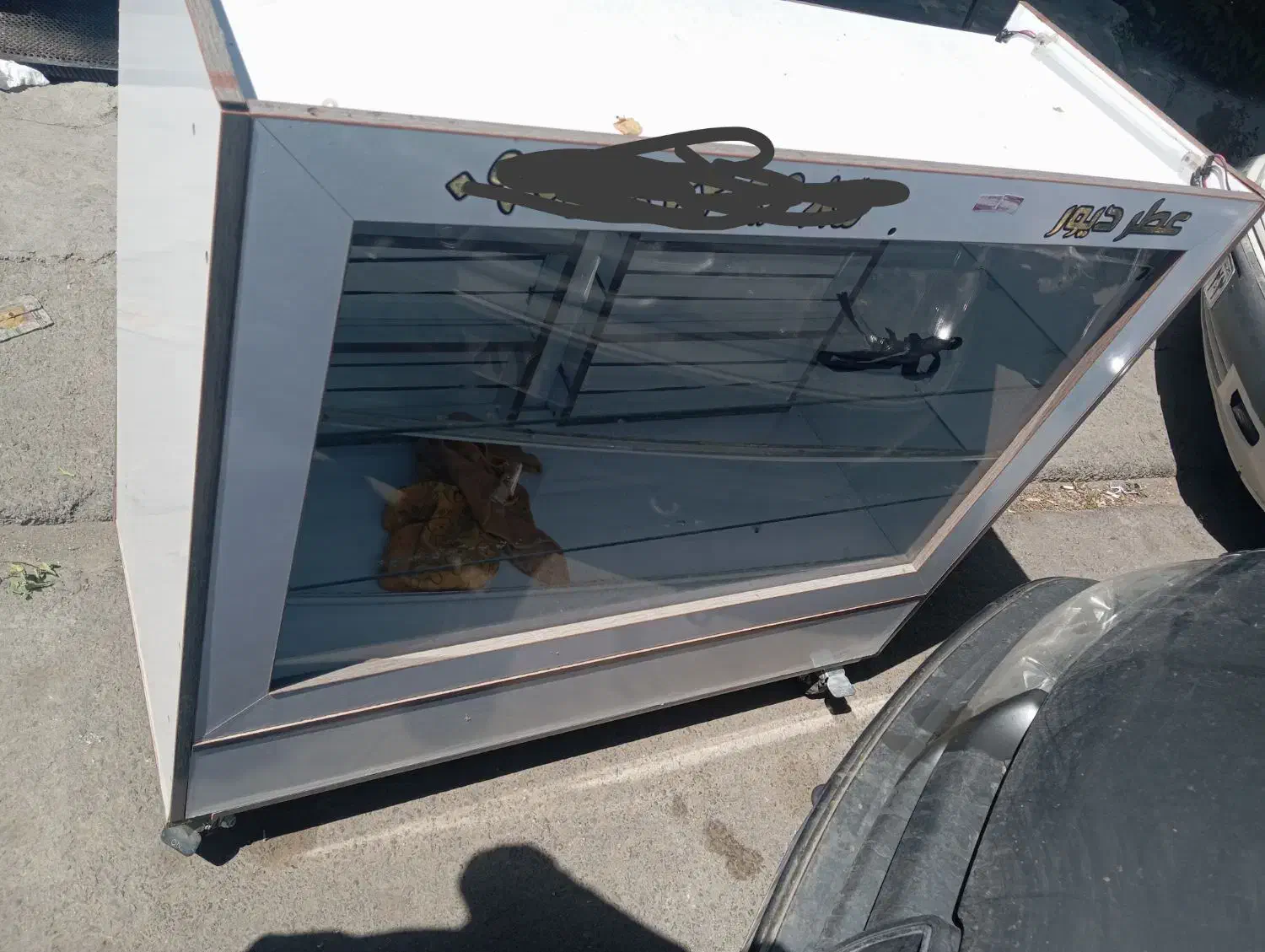 ویترین|بوفه، ویترین، کنسول|بومهن, |دیوار