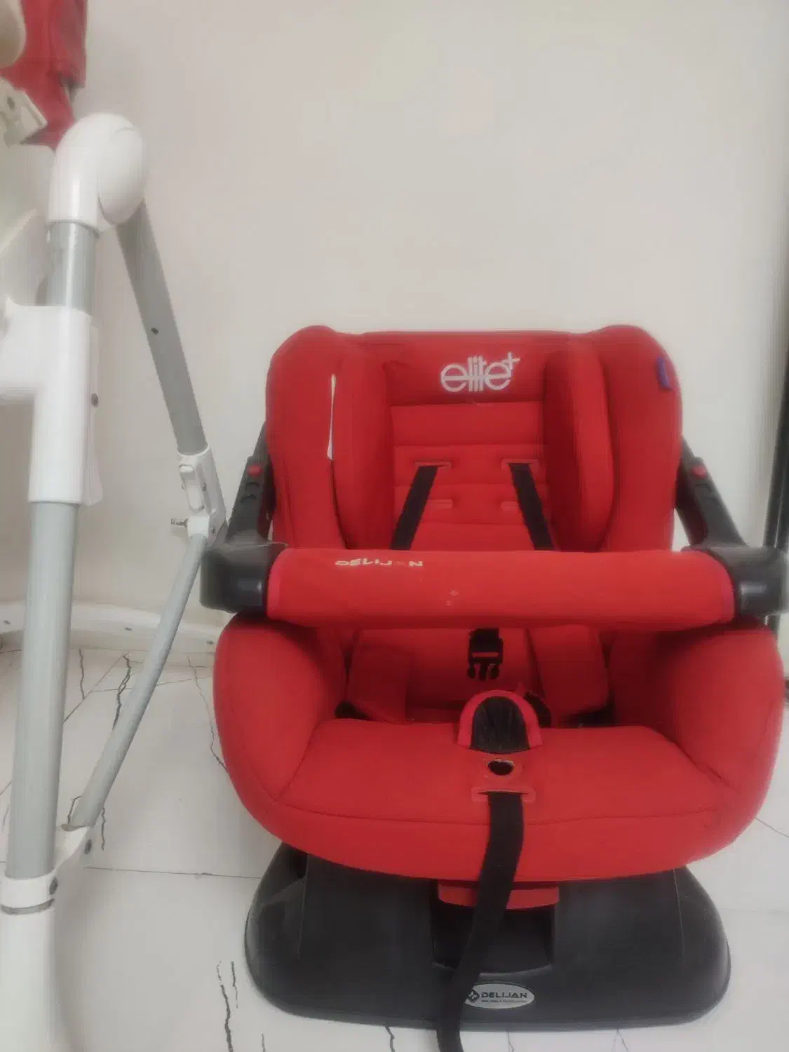 صندل ماشین کودک دلیجان و صندلی غذاخوری بی بی لند|تخت و صندلی بچه|اسلام‌شهر, شهرک قائمیه|دیوار