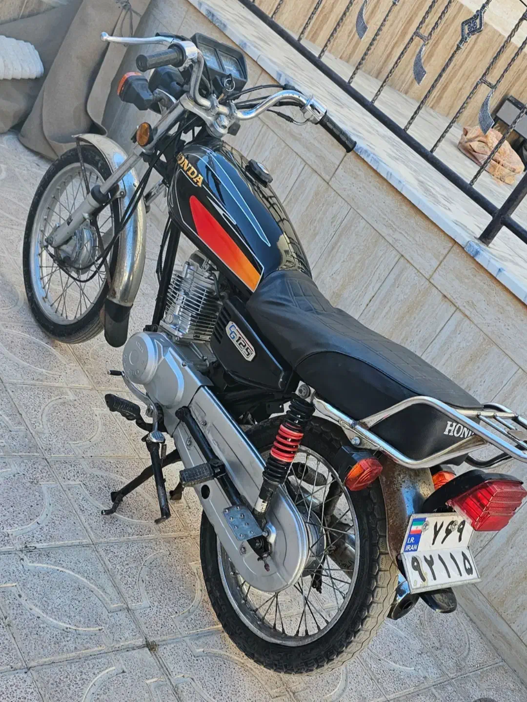 هندا ۱۲۵ مدل ۸۳ پلاکی ملی|موتورسیکلت|گناباد, |دیوار