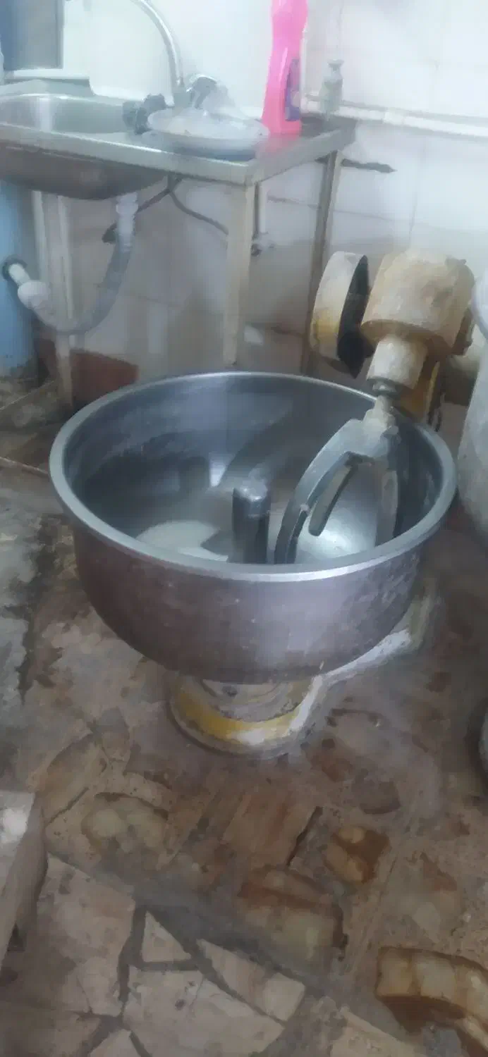 فر کلوچه پزی با لوازم|فروشگاه و مغازه|رشت, چمارسرا|دیوار