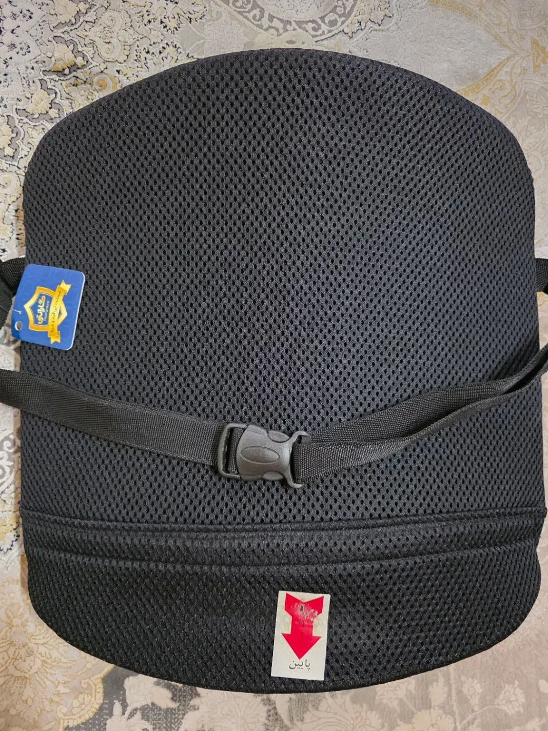 پشتی صندلی|پشتی|رشت, کوی جام جم|دیوار