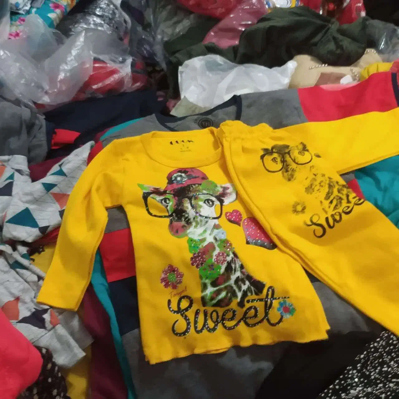 فروش لباس زنانه و بچه گانه در منزل|لباس|دزفول, |دیوار