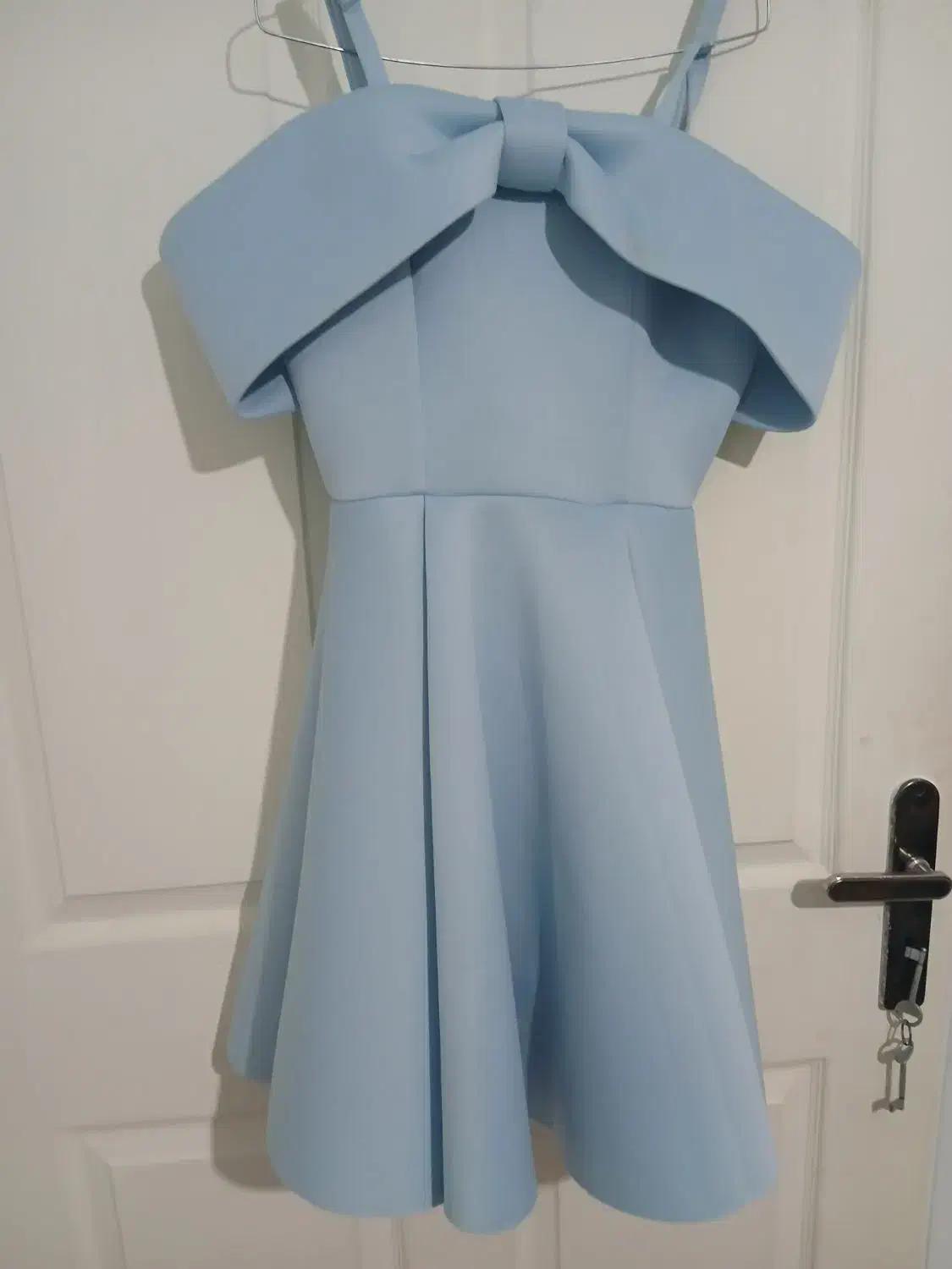 پیراهن دخترانه|لباس|دامغان, |دیوار