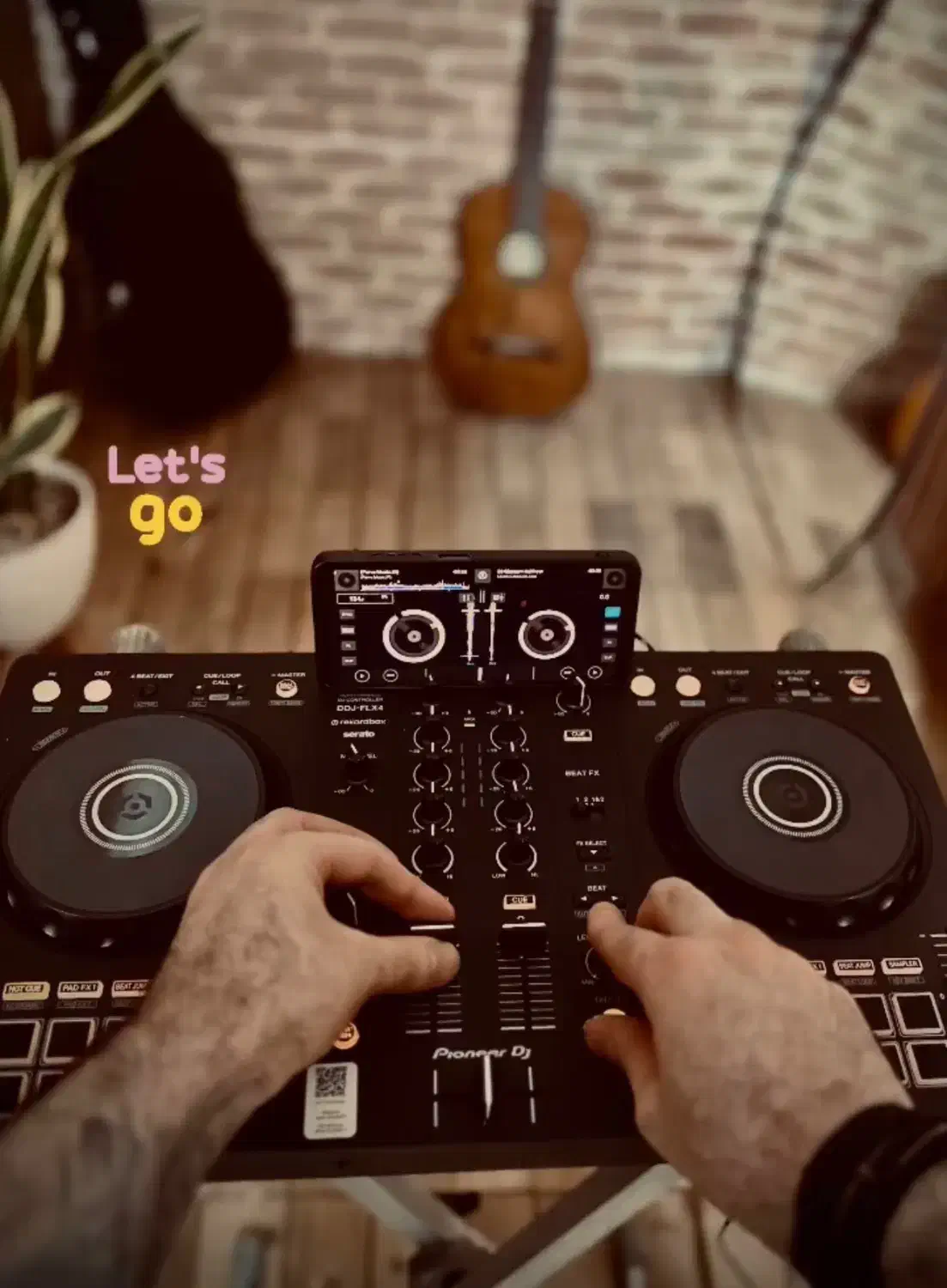 دستگاه دیجی ddj flx4|آلات موسیقی|تهران, شهران جنوبی|دیوار