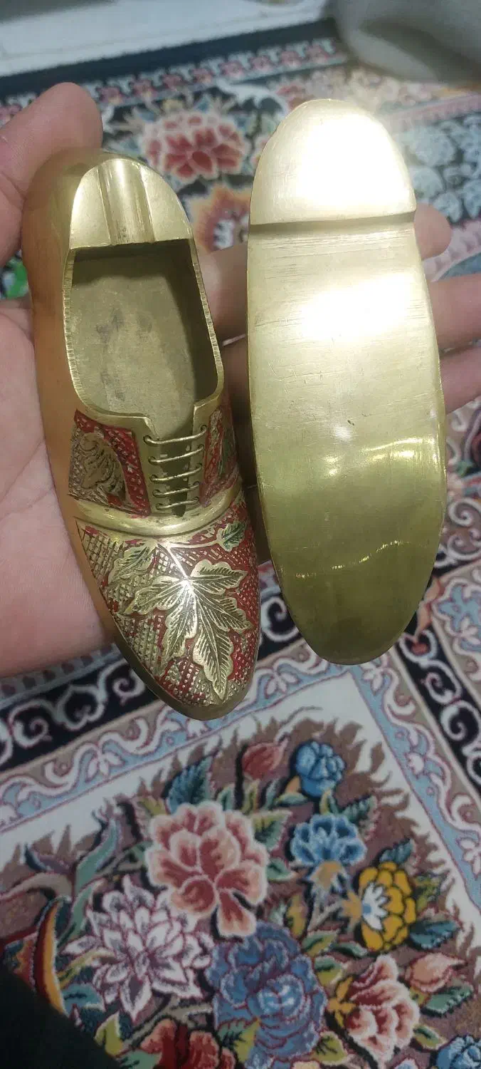 آنتیک کفش برنجی|کلکسیون اشیاء عتیقه|گلستان (تهران), |دیوار