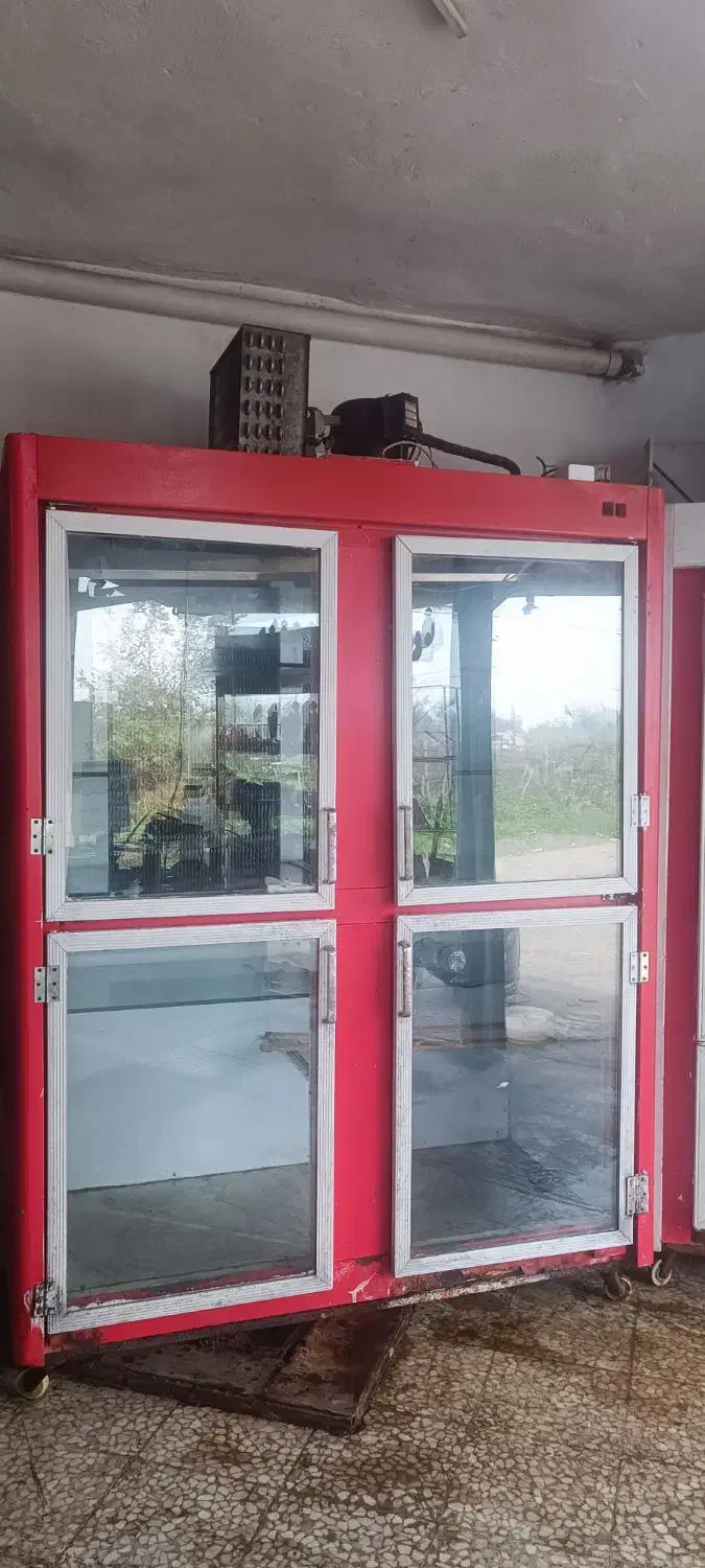 یخچال ایستاده و یخچال بستنی|فروشگاه و مغازه|لاهیجان, آهندان|دیوار