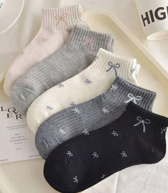 جوراب مچی پاپیون‌دار فانتزی و خاص|لباس|ری, دولت‌آباد|دیوار