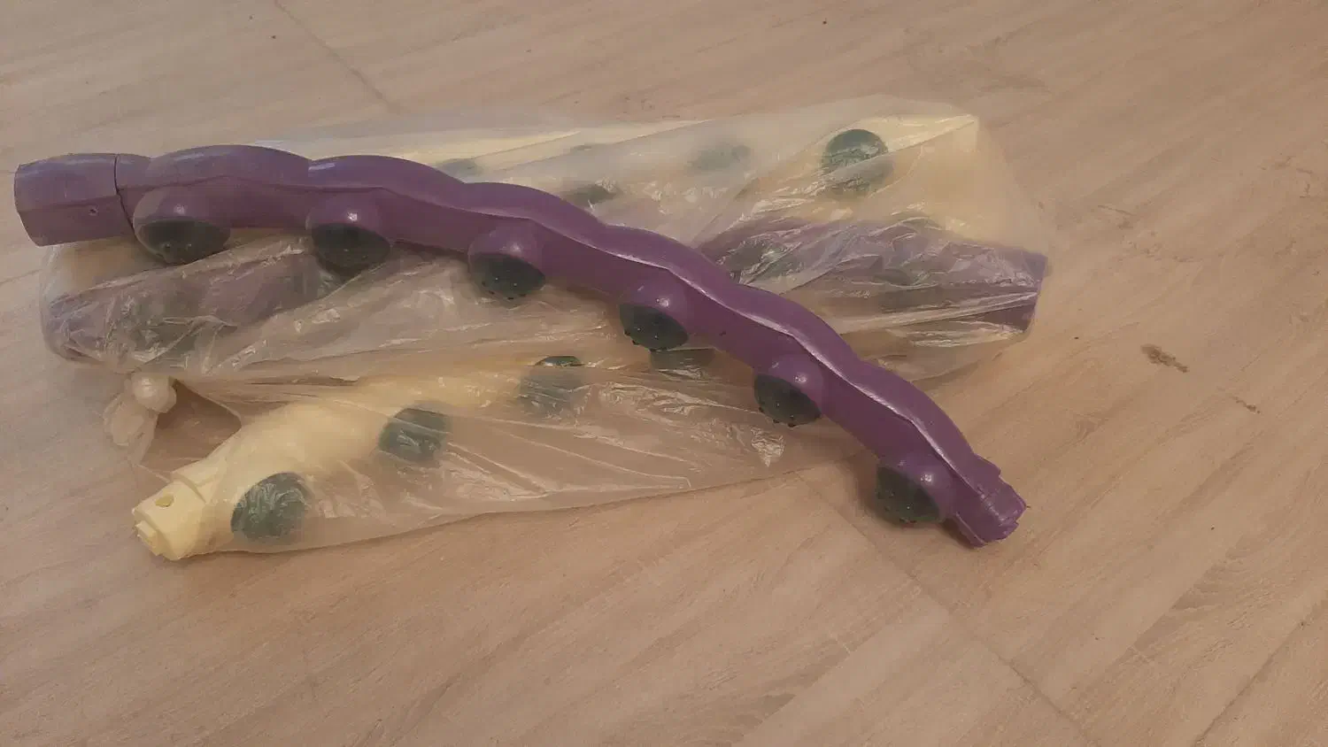 حلقه ورزشی|تجهیزات ورزشی|قم, باغ کرباسی|دیوار