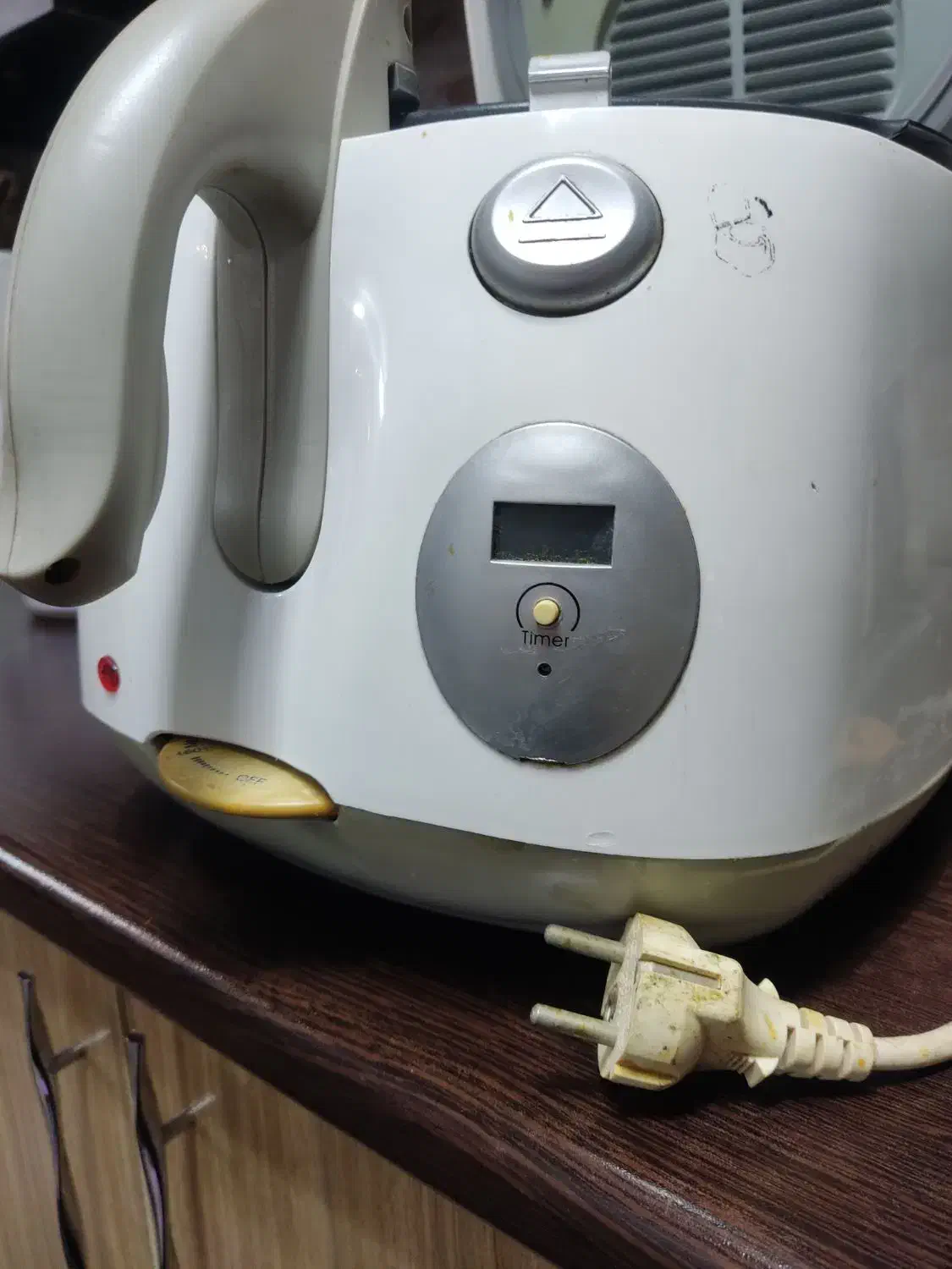 سرخ کن|سایر لوازم برقی|زاهدان, |دیوار